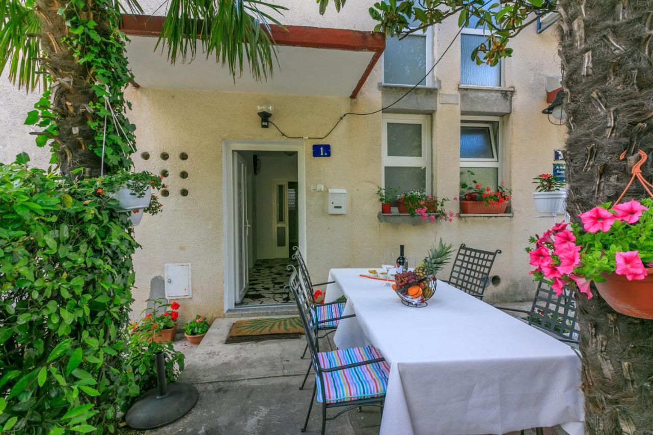 Apartment Carpe Diem "Pet Friendly" Цриквеница Экстерьер фото